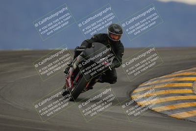 media/Jan-14-2023-SoCal Trackdays (Sat) [[497694156f]]/Turn 12 (120pm)/